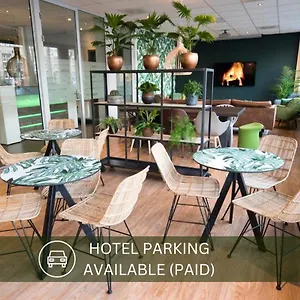 Court Garden 4* Haga